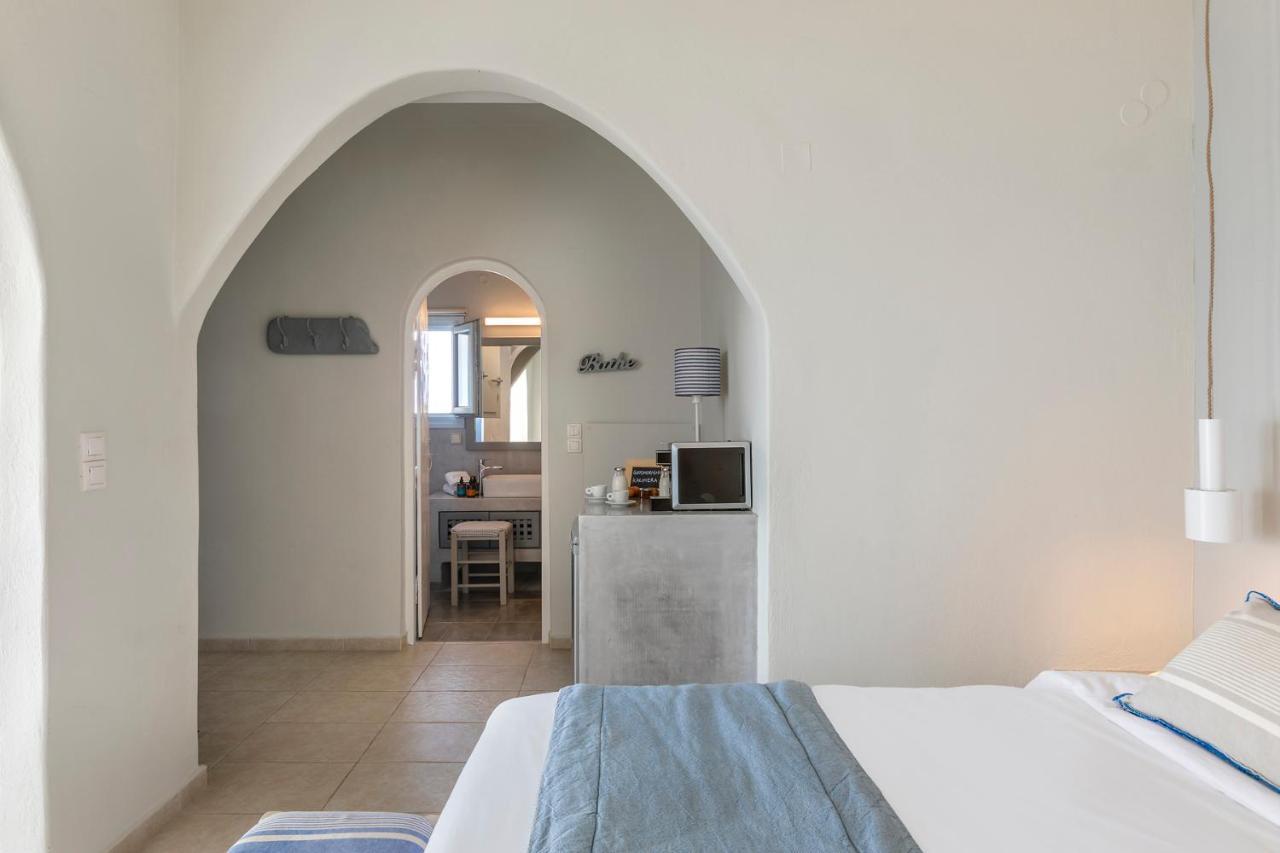Blue Dolphins Apartments Firostefani Dış mekan fotoğraf